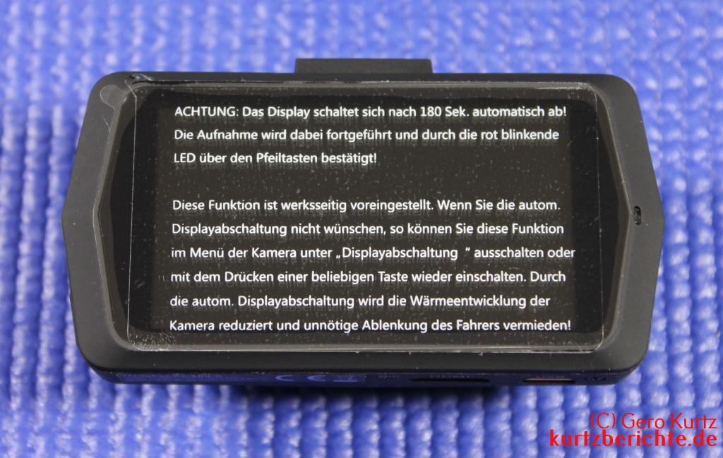DashCam_iTracker_DC300-S Rückseite mit Hinweisaufkleber