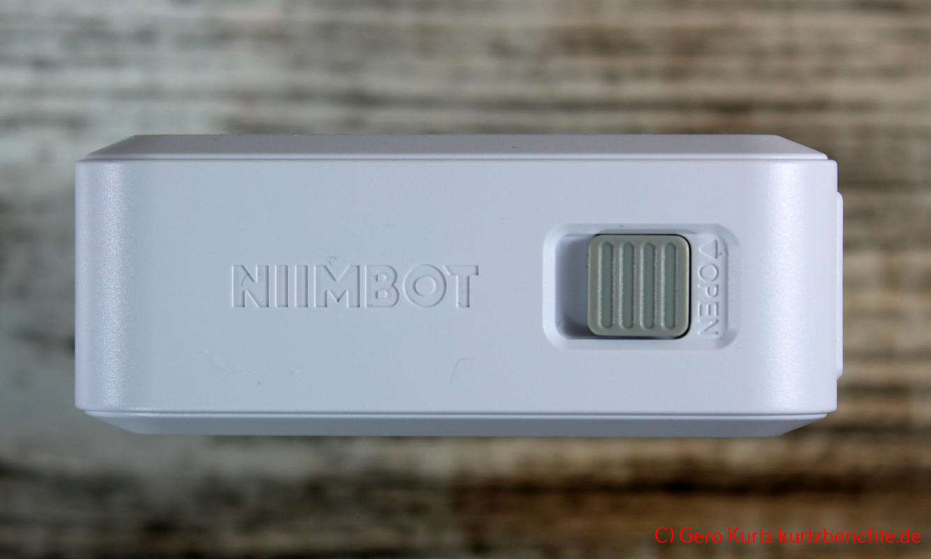 NIIMBOOT D110 - Etikettendrucker von oben 
