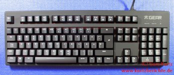 Fnatic Gear Rush Silent LED Pro Gaming Tastatur Gesamtansicht