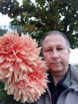 Outdoor Smartphone IIIF150 Air 1 - Selfie mit Blume